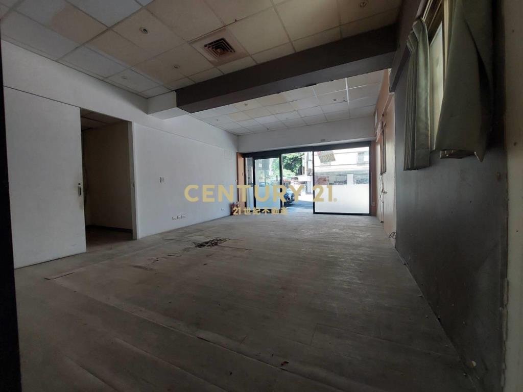 松仁金店面(租7)