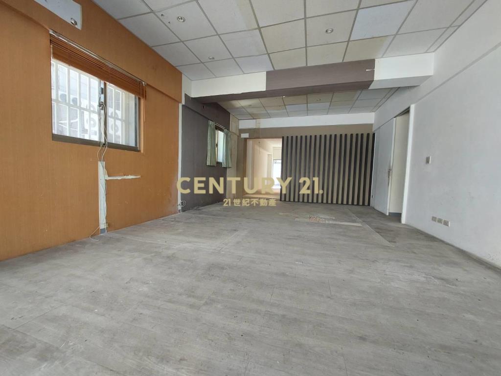 松仁金店面(租7)