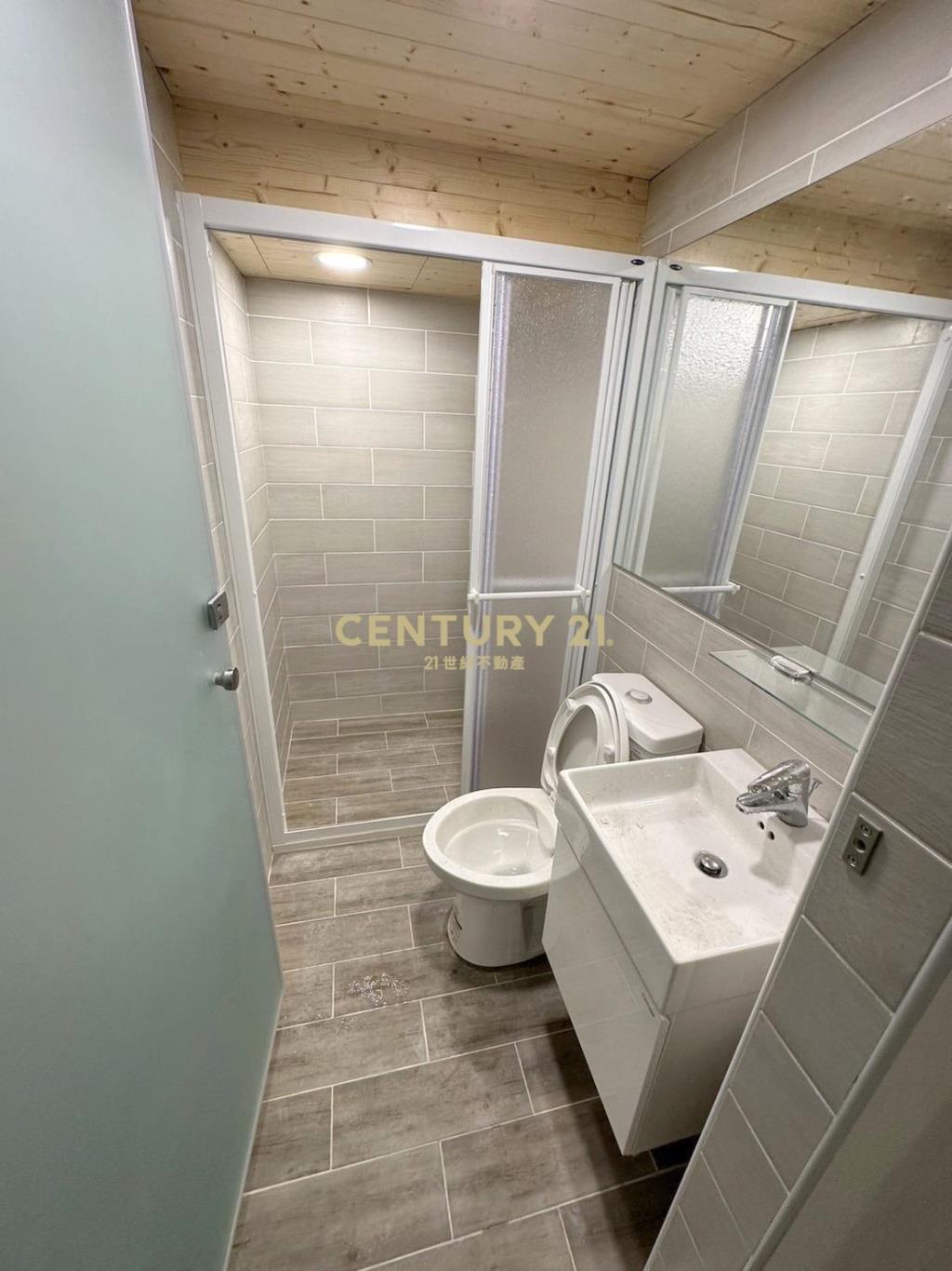 北醫全新一樓收租(B77)