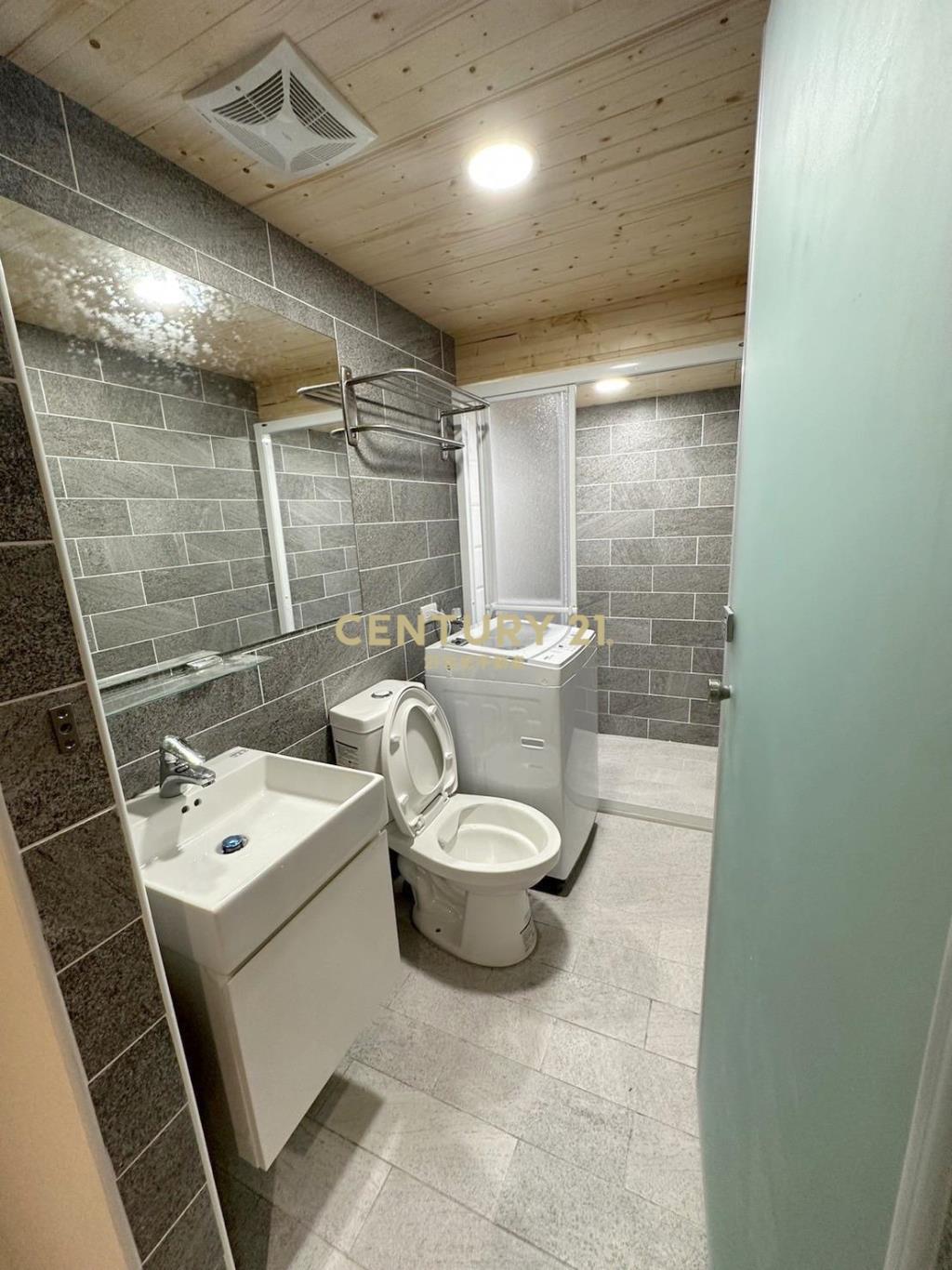 北醫全新一樓收租(B77)