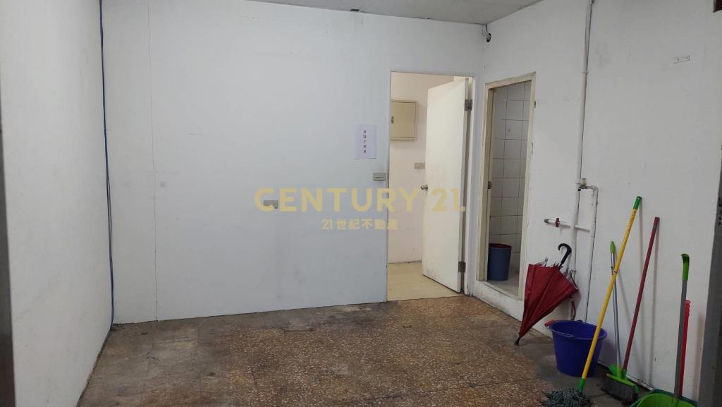 松仁金店面(租13)