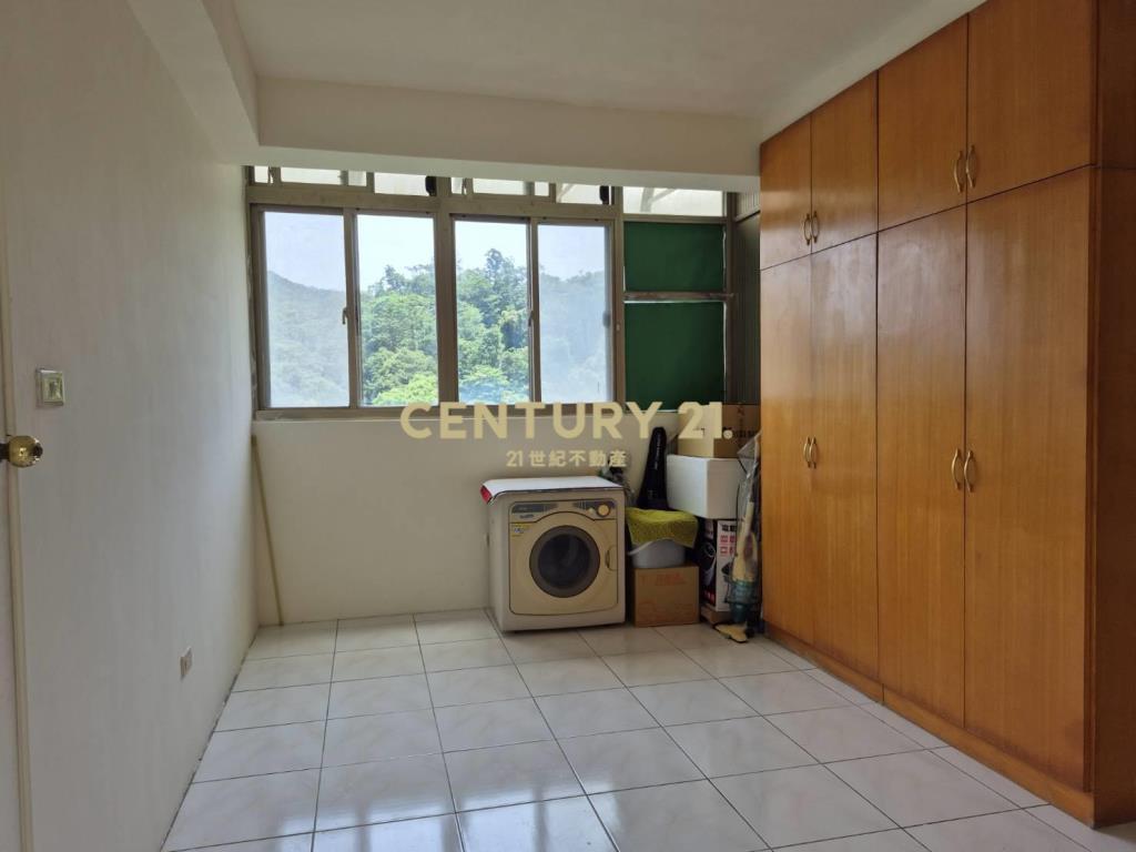 信義景觀101樓中樓(B65)