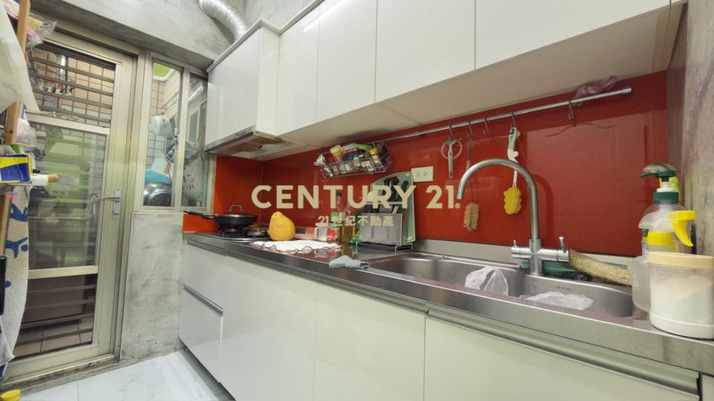 瑞士荷風3房(A98)