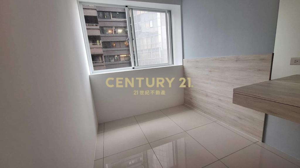 林肯大廈美二房(B112)