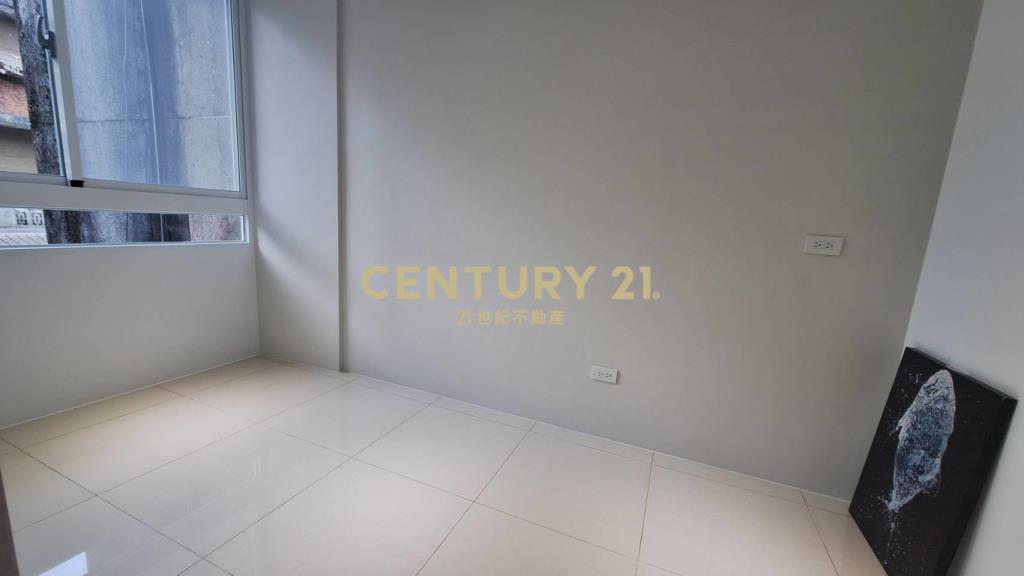 博愛美妝3樓(B73)