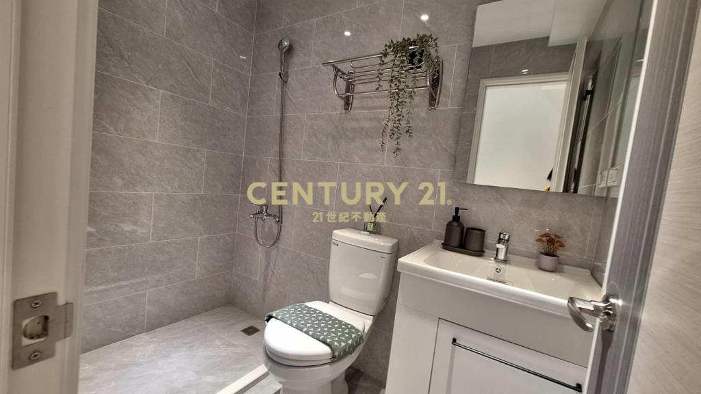 博愛美妝3樓(B73)