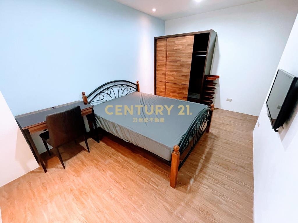 總站透天收租套房(租12)