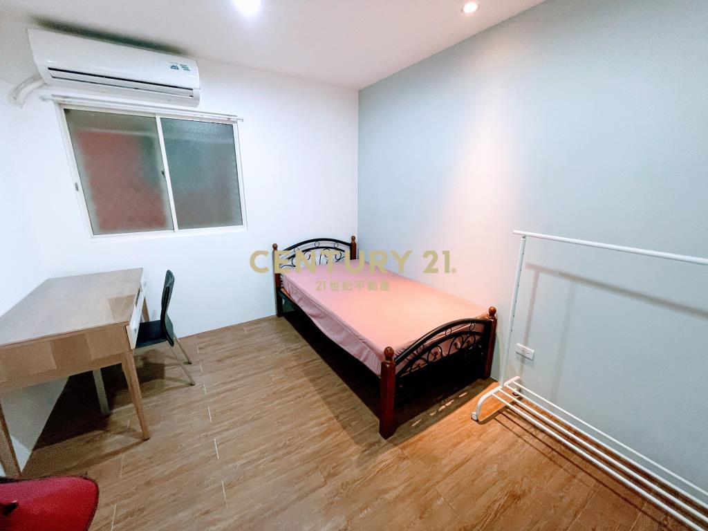 總站透天收租套房(租12)