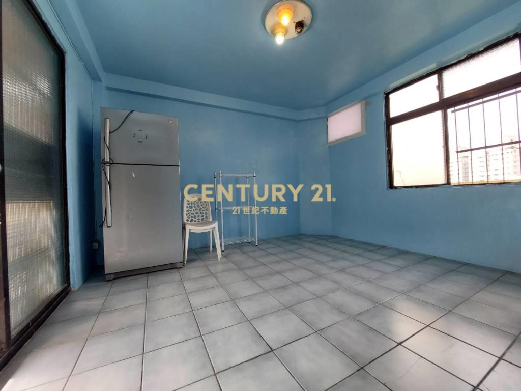 吳興432巷頂加(租32)