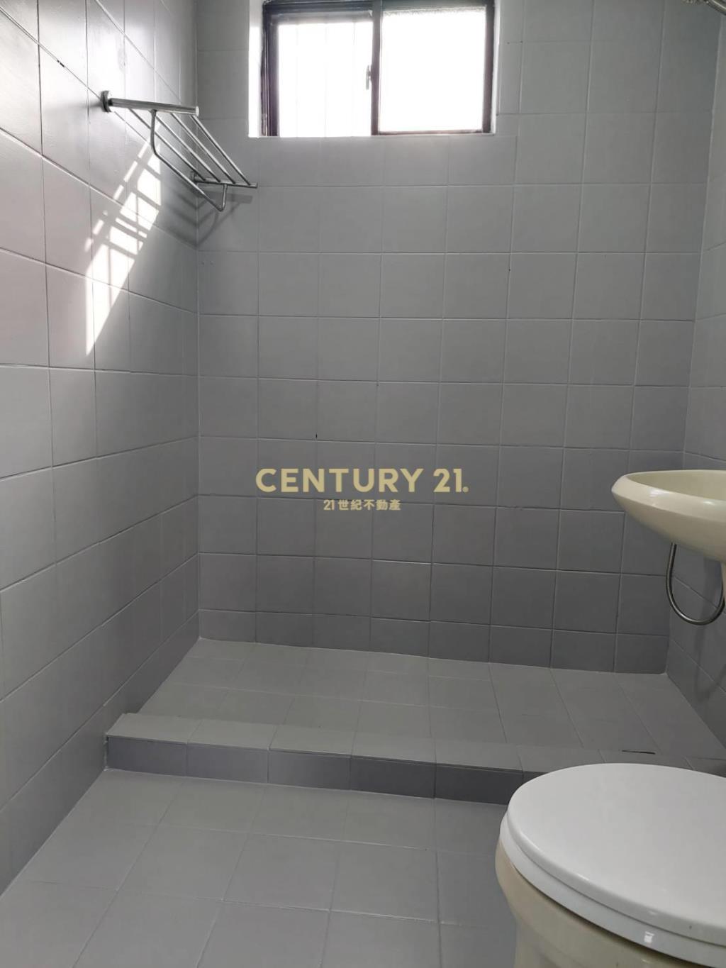 吳興432巷頂加(租32)