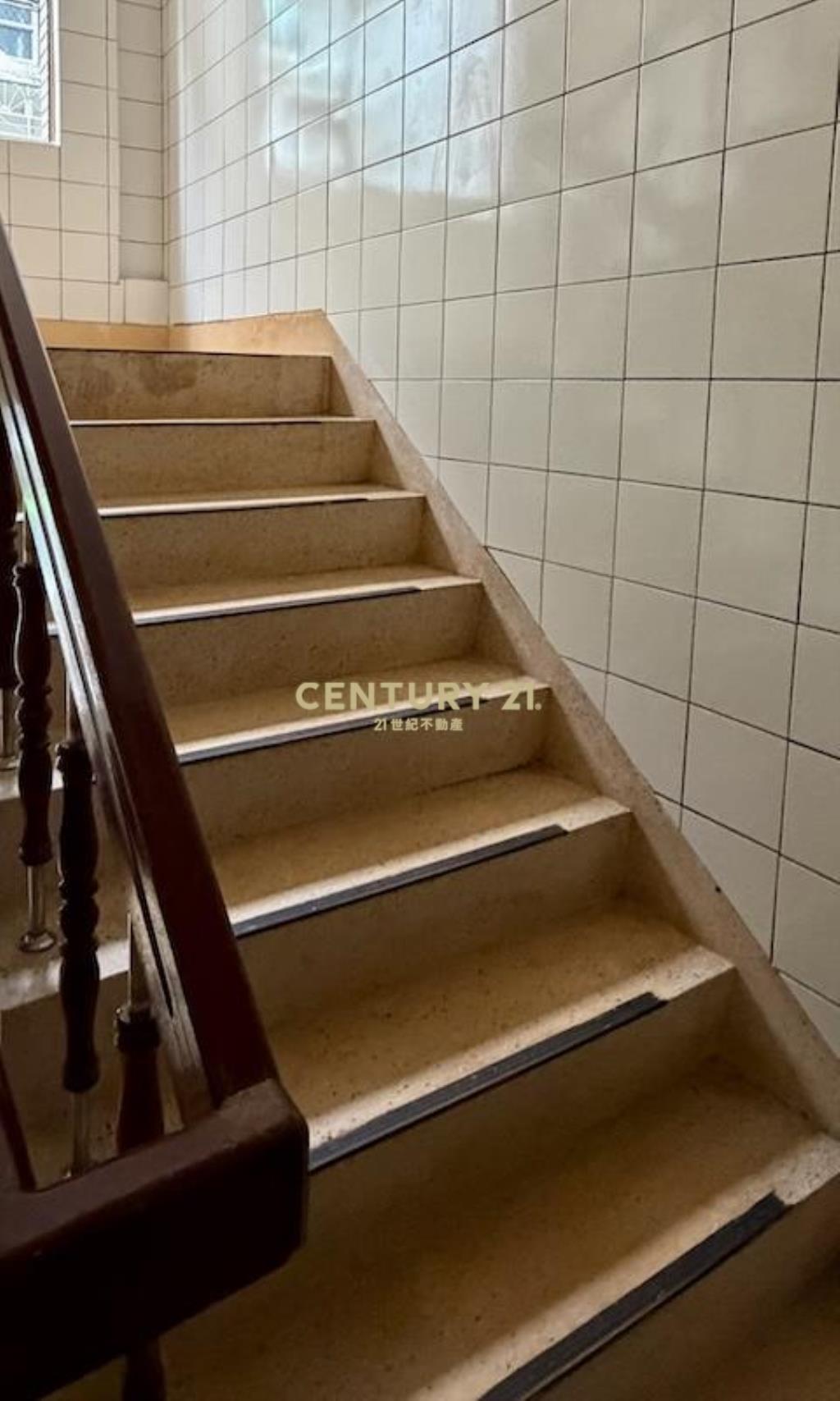 信義總站漂亮頂家(B95)