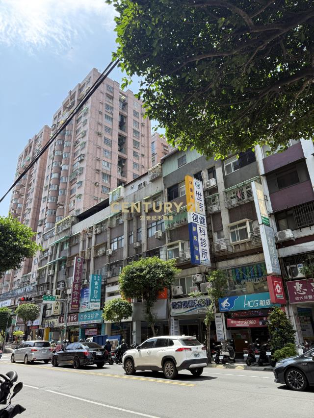 景平捷運電梯大套房(租38)