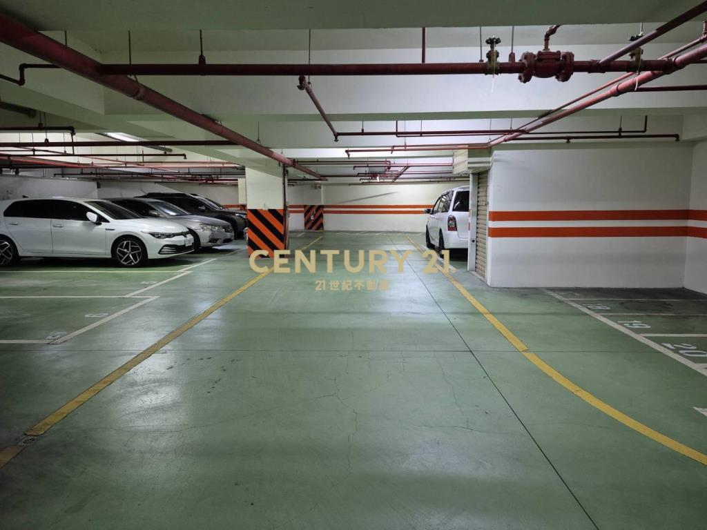 新紐約好停車位(租16)