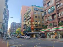 仁愛國泰△金店(B15)