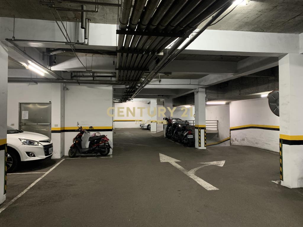 龍庭伯爵車位(A69)