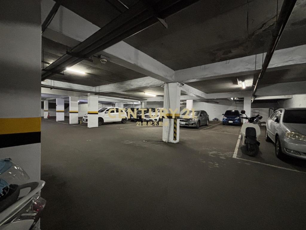 龍庭伯爵車位(A69)