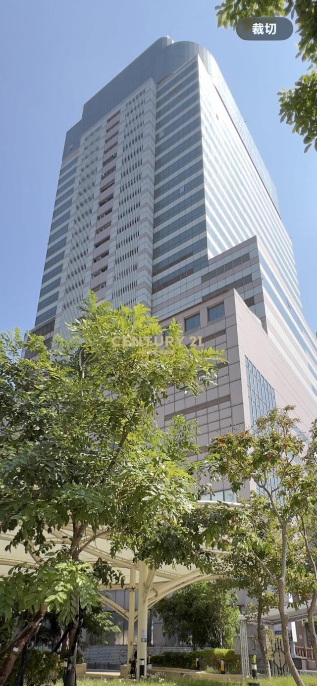 中壢捷運旁商辦(租31)