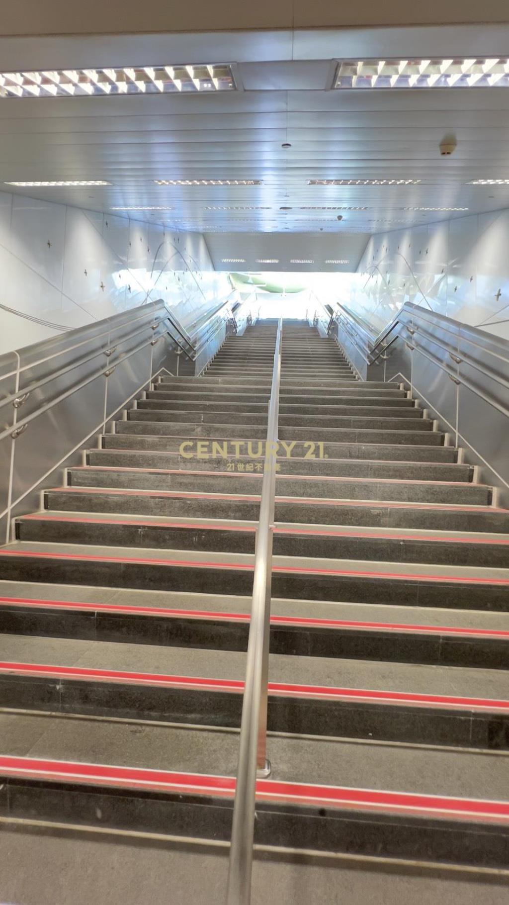 中壢捷運旁商辦I(租32)