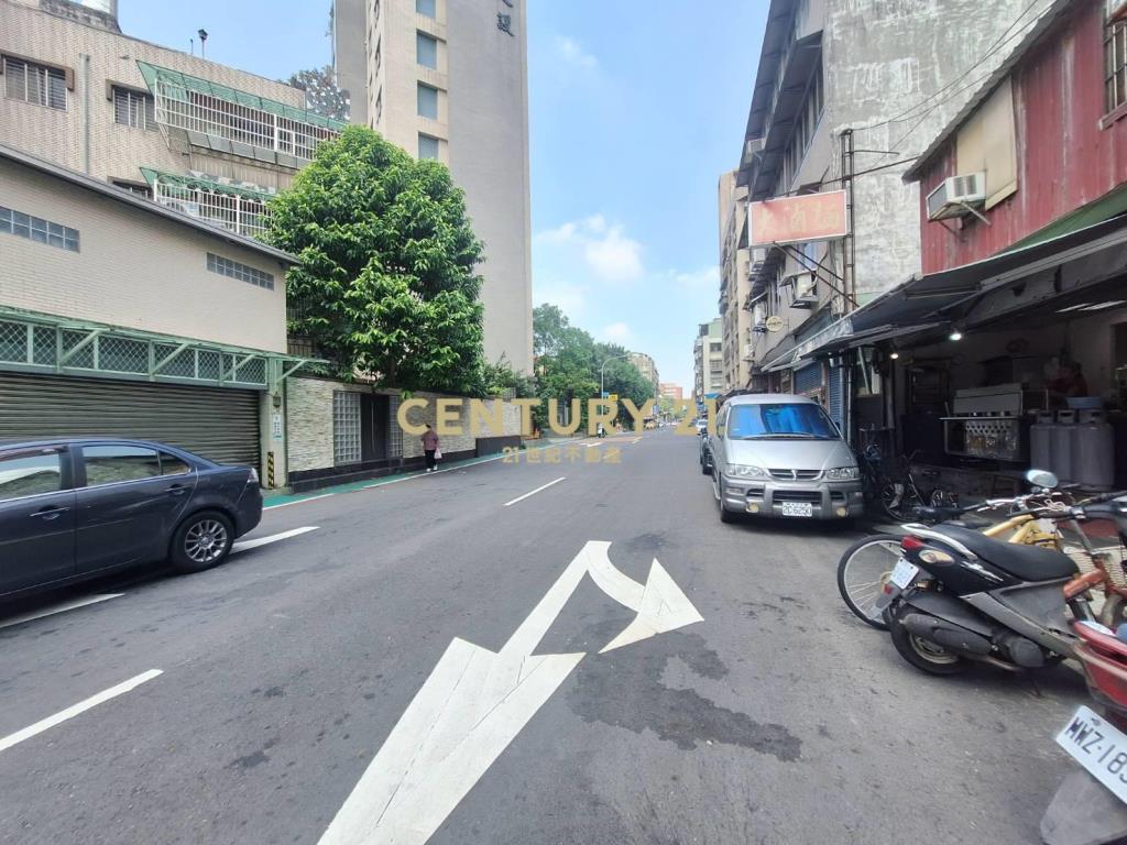 中正泉州都更透天(B256)