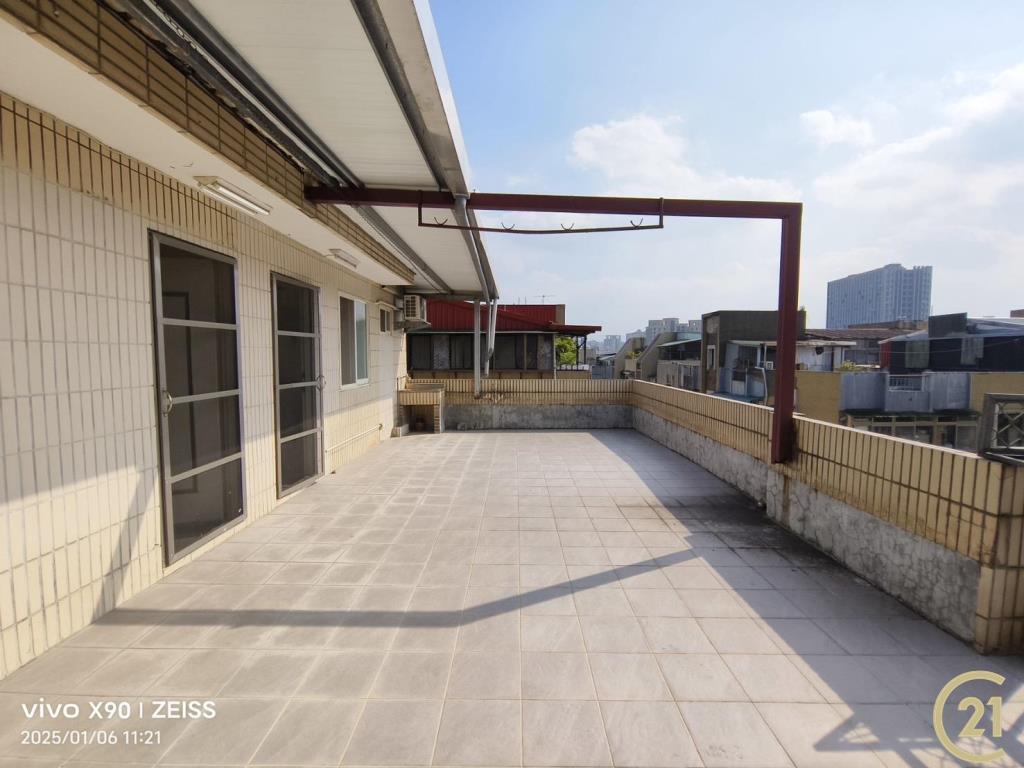 【032】麗山邊間公寓頂佳