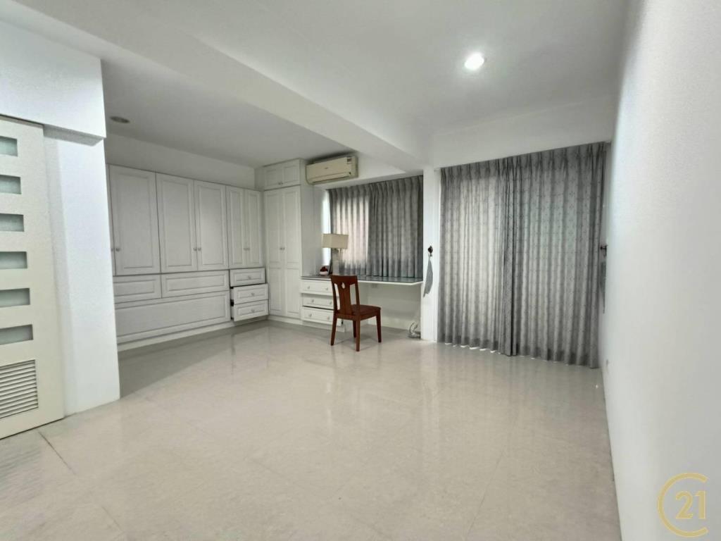 【租16】宏泰巨星亮麗五樓