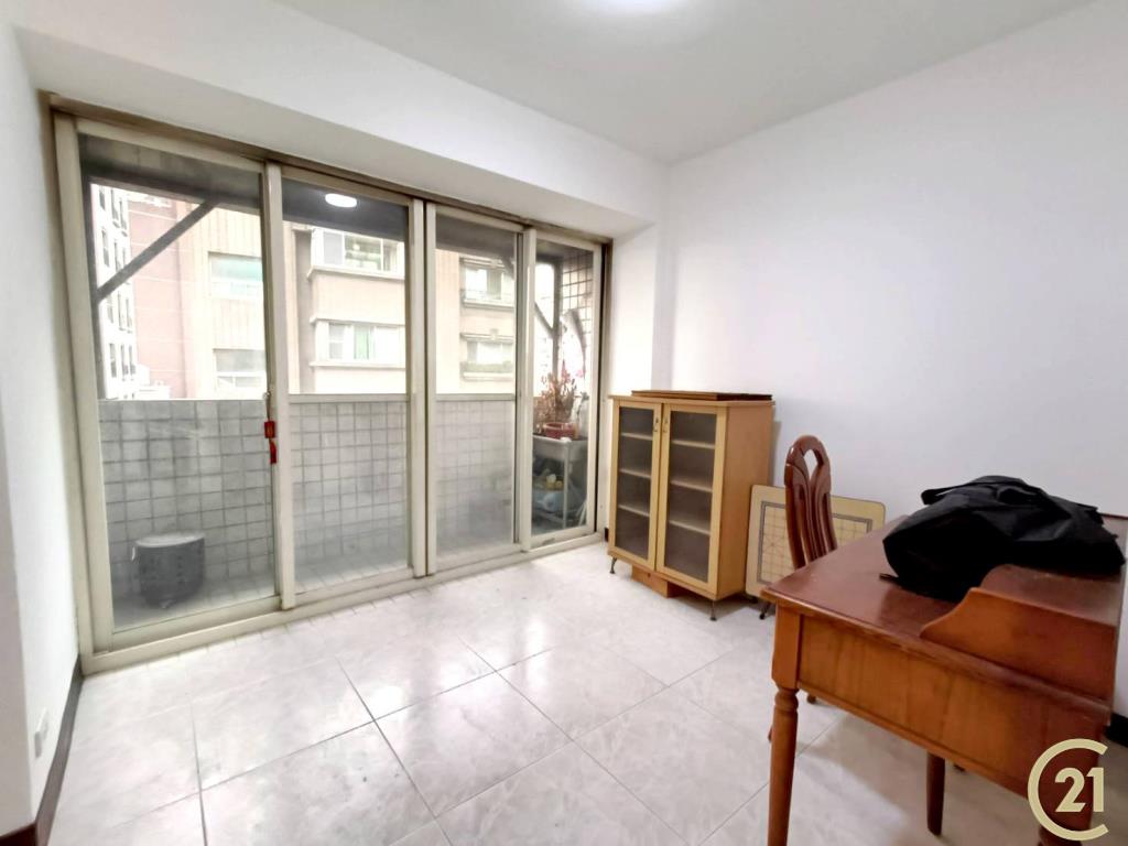 【外35】天母花園大廈七樓