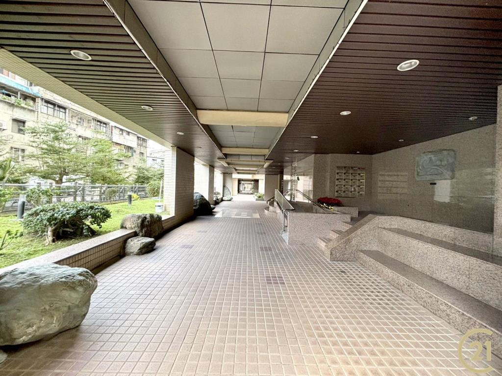 【010】昇陽大地2房