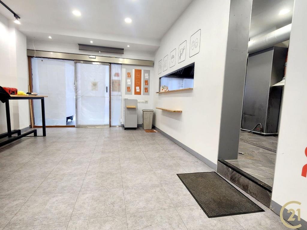 【租22》捷運內湖站金店面