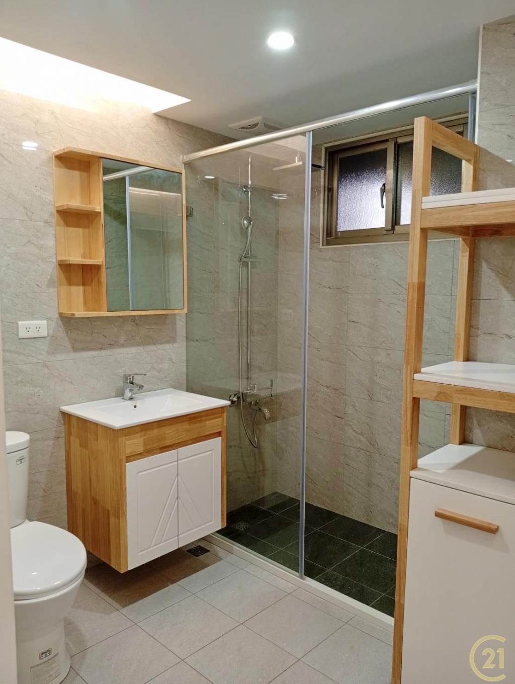 【050】捷運大湖天廈車位