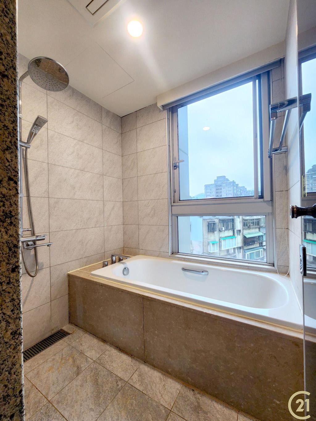 【059】君品時尚兩房車位