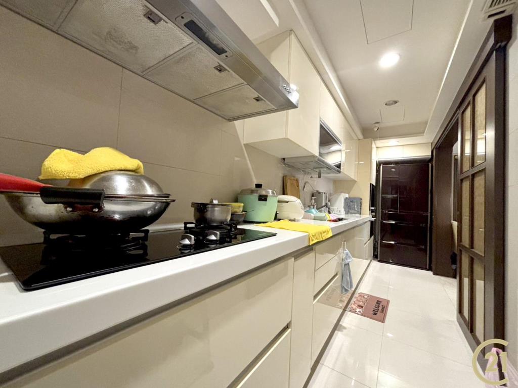 【外25》新莊凡登高樓二房