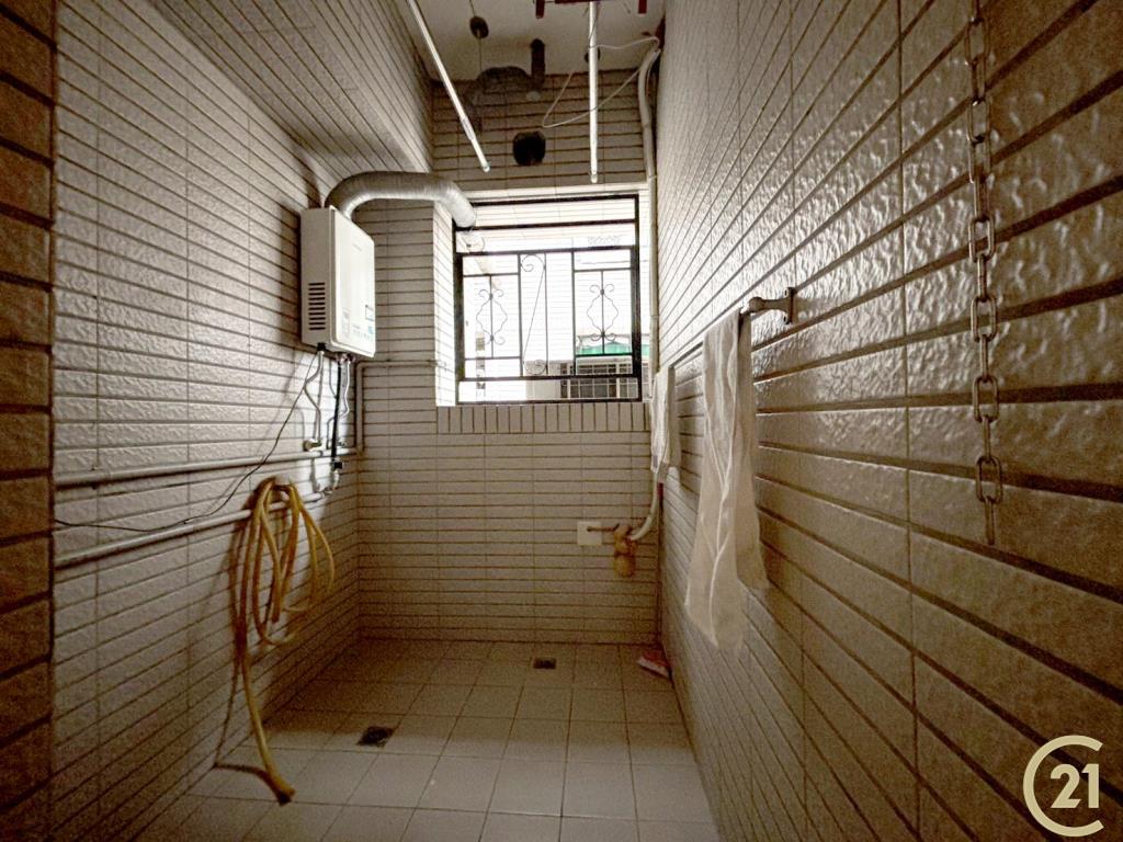 【外26》新莊凡登四房附車位