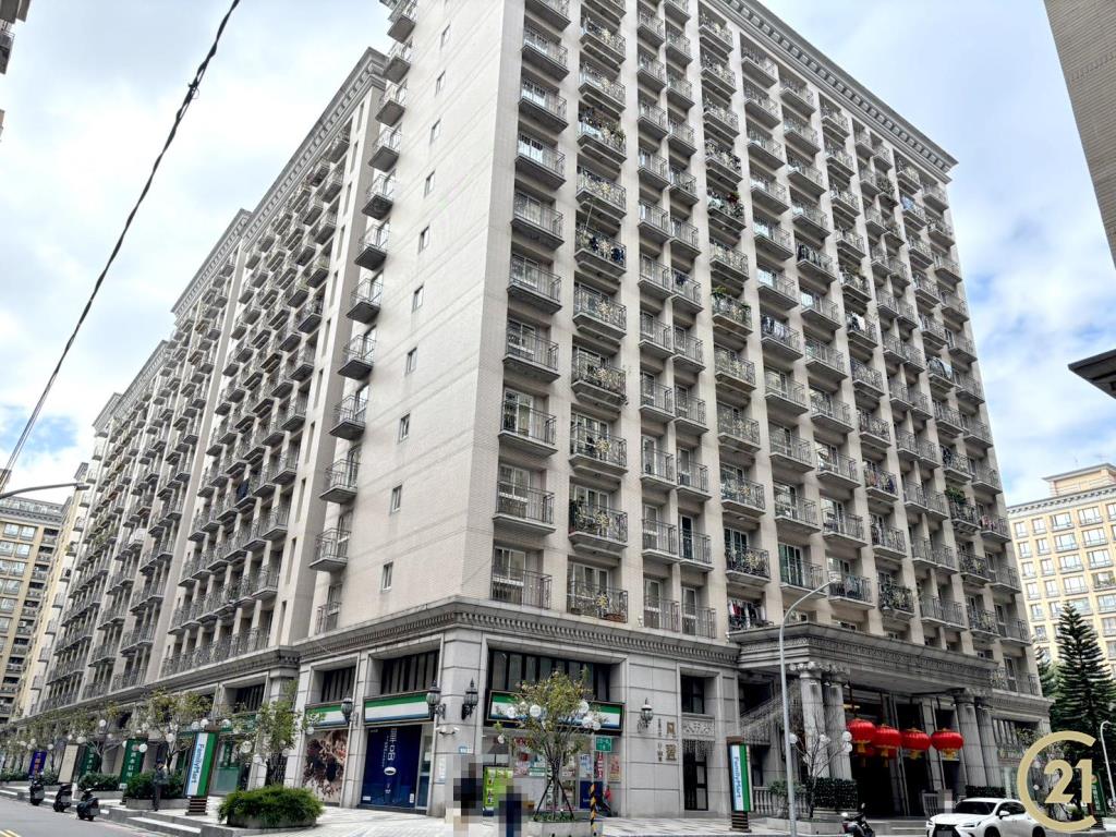 【外26》新莊凡登四房附車位