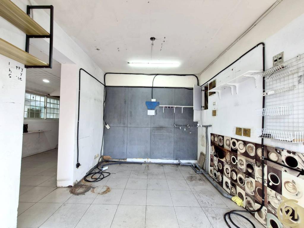 【租20】西湖捷運分租店面