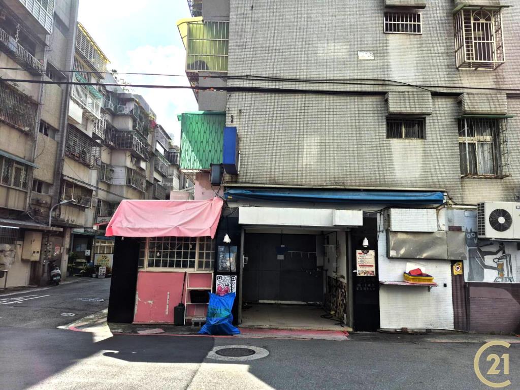 【租20】西湖捷運分租店面