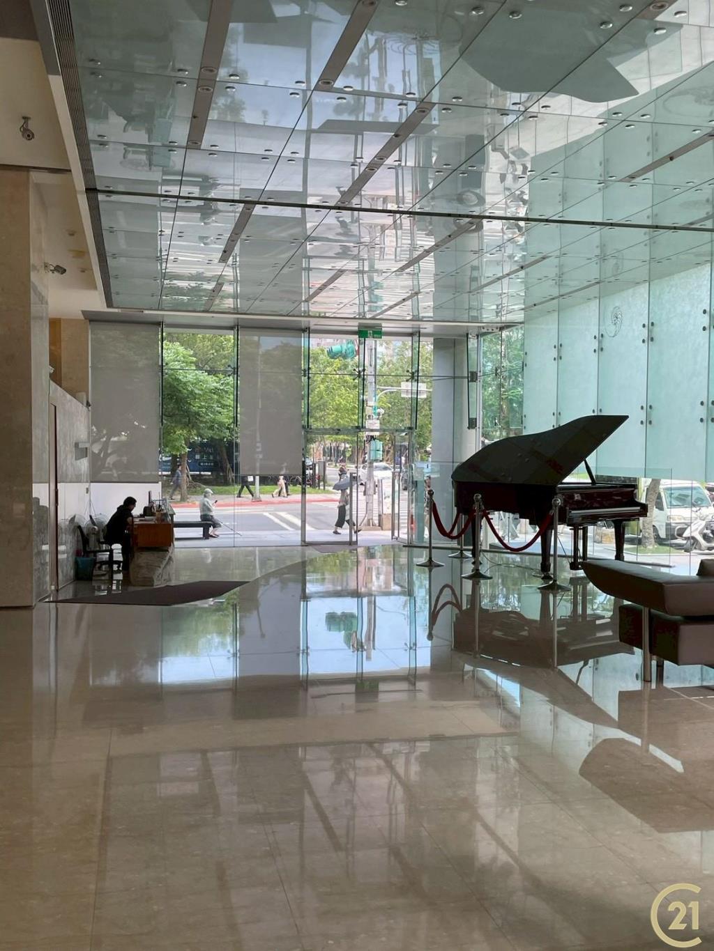 【外36】新世界101