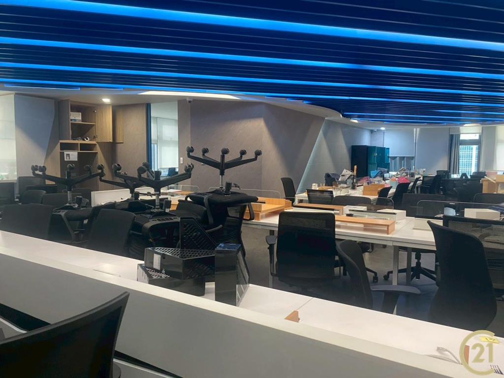 【租19】內科基湖辦公大樓