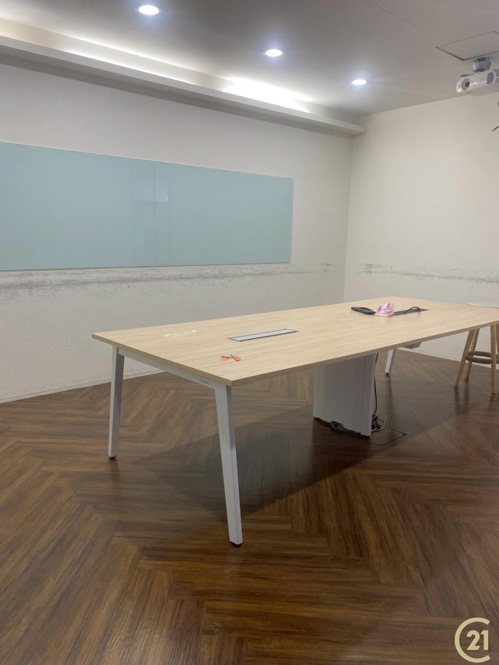 【租19】內科基湖辦公大樓