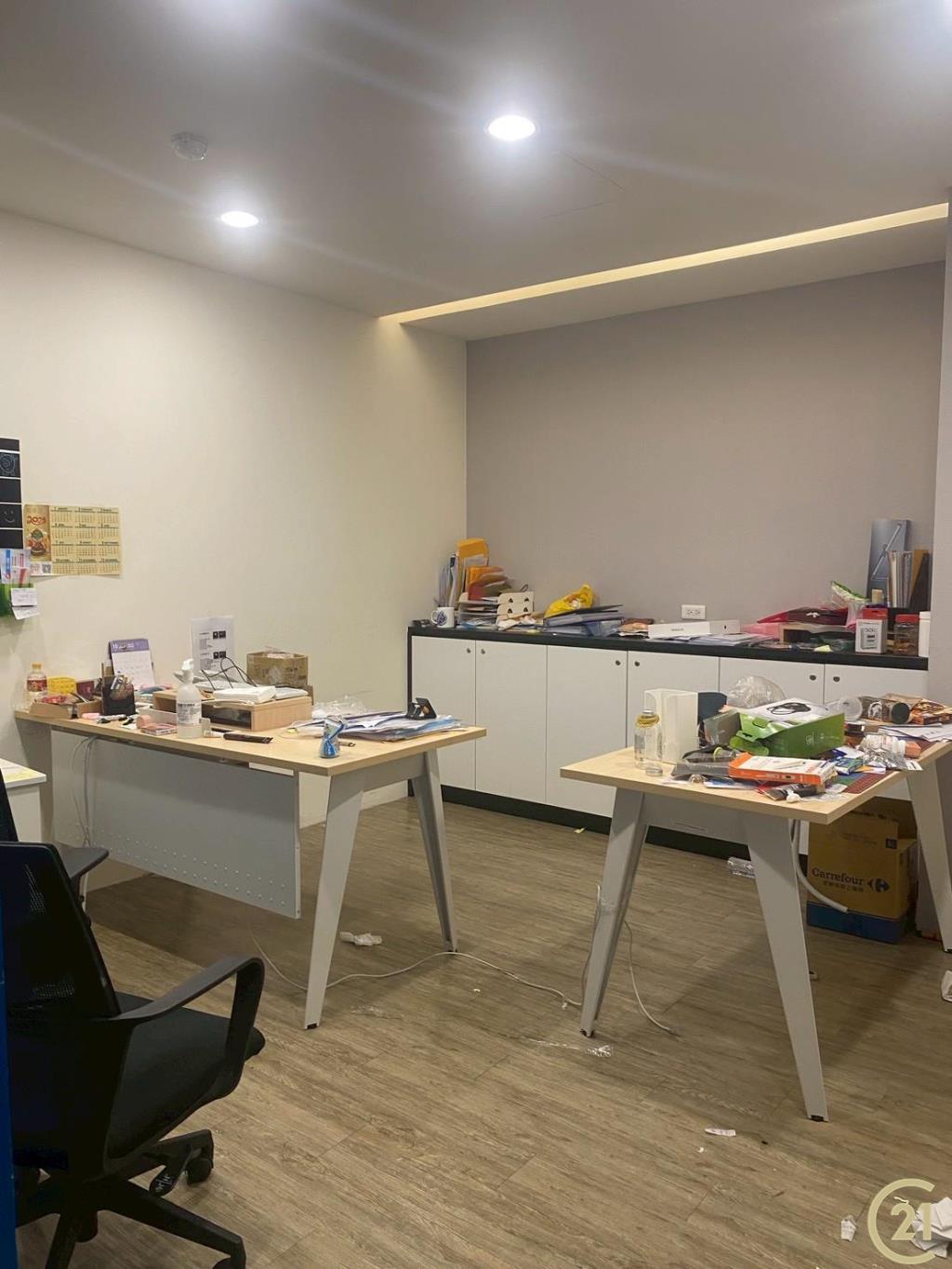 【租19】內科基湖辦公大樓