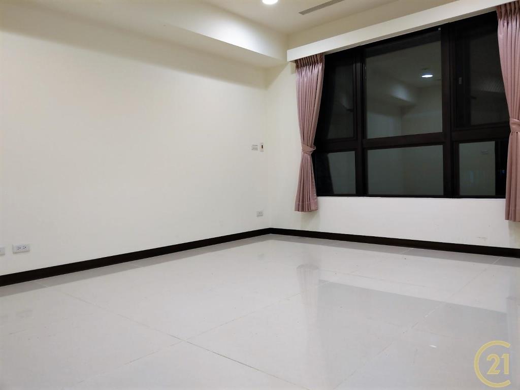 【租15》碧湖君鄰