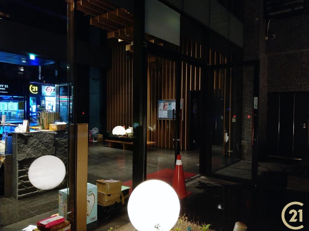 【租15》碧湖君鄰