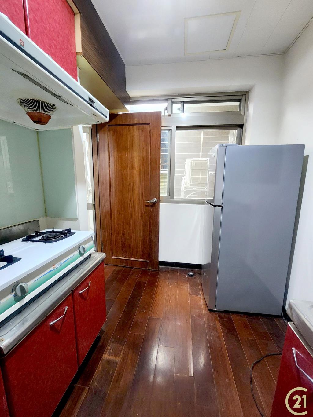 【005】內湖捷運方正兩房