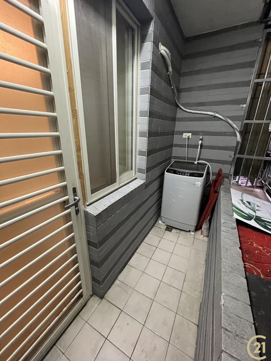 【租10】737巷3樓公寓B