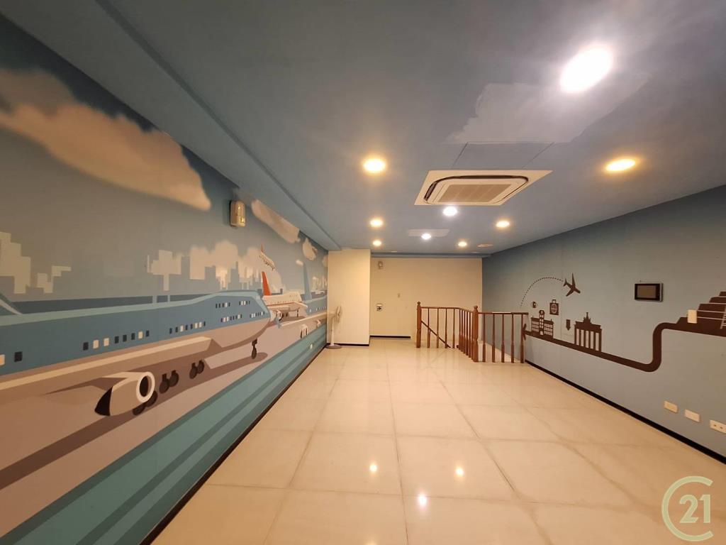 【062】捷運時尚君品店面