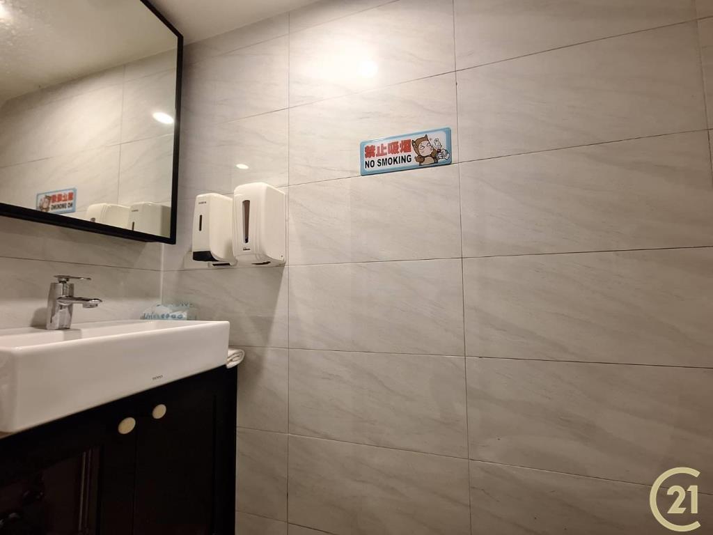 【062】捷運時尚君品店面