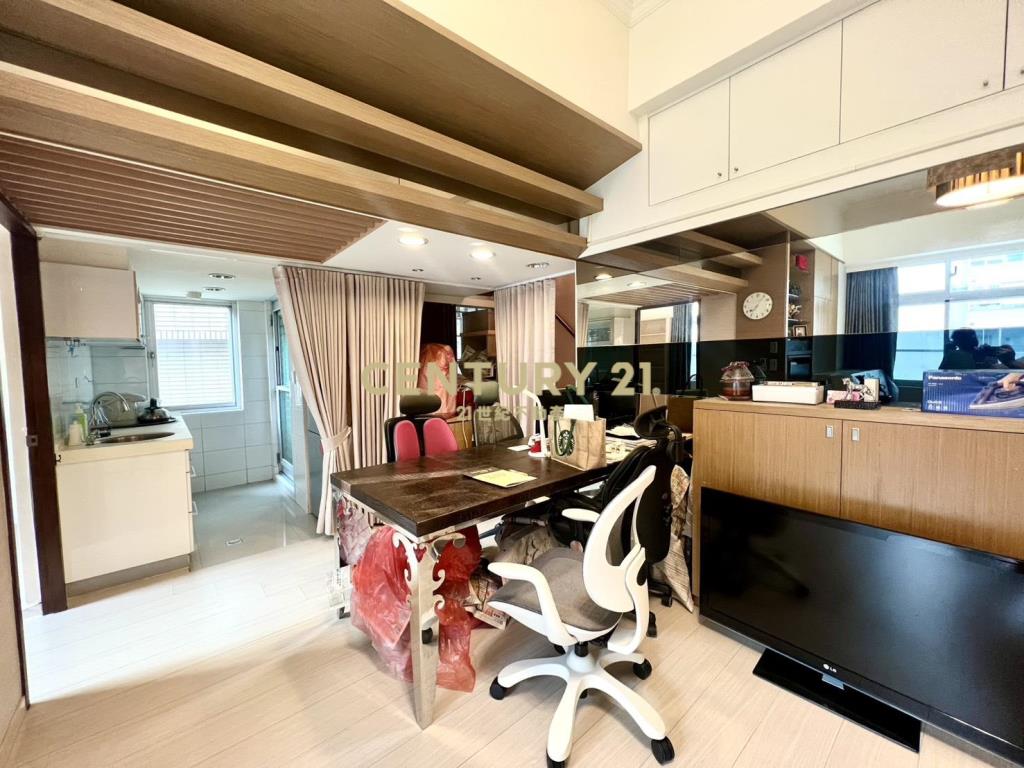 美麗華2面採光邊間電梯