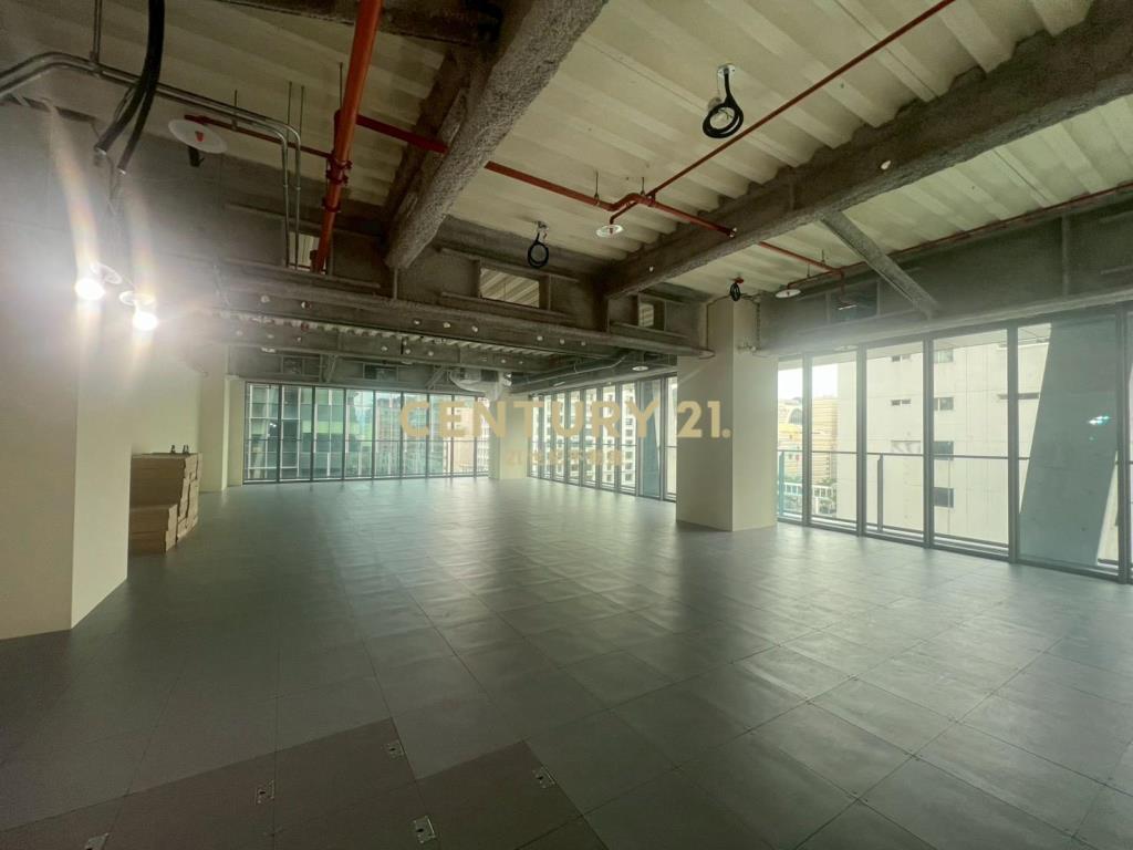 忠泰廣場