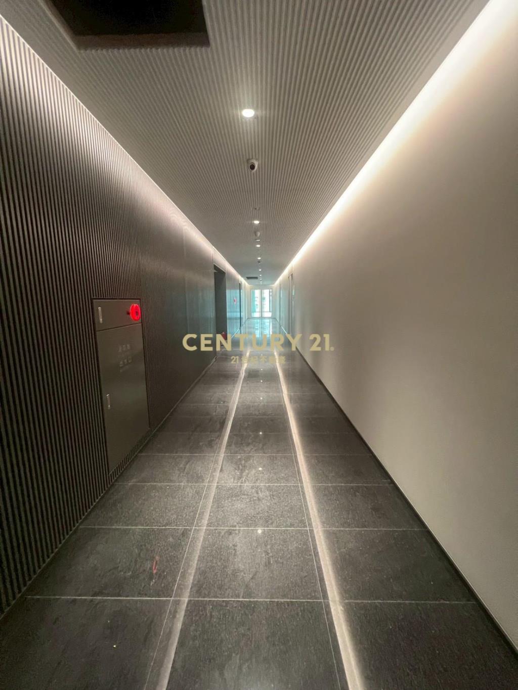 忠泰廣場