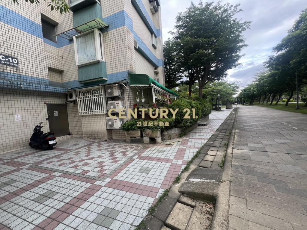 美堤花園一樓