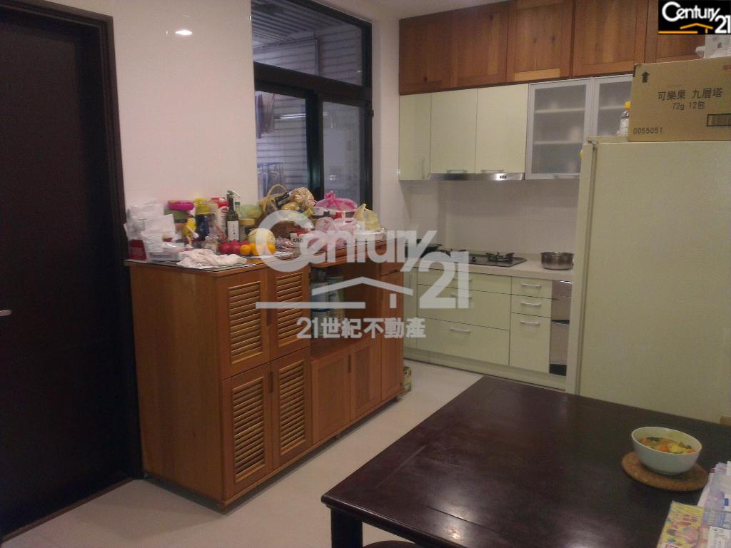 京璽捷運高樓2車位